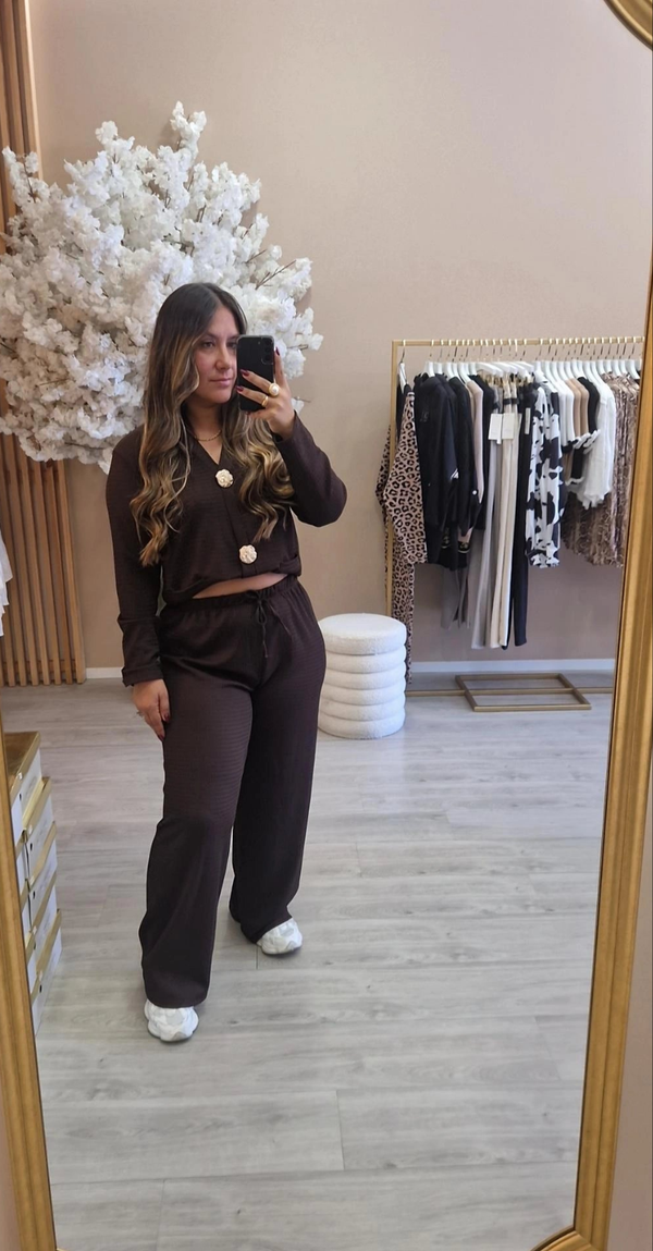 CONJUNTO GLOW CASTANHO