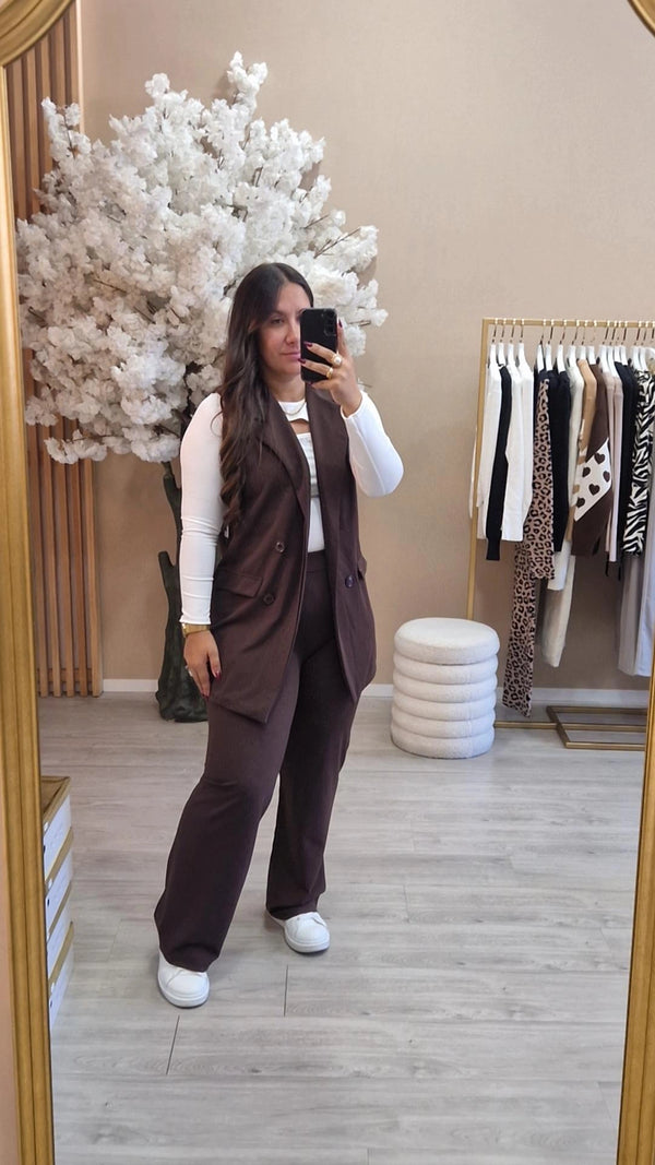 CONJUNTO GLORY CASTANHO