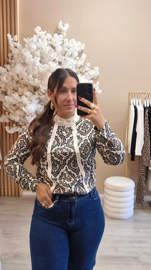 CAMISA BORDADA ESMERALDA